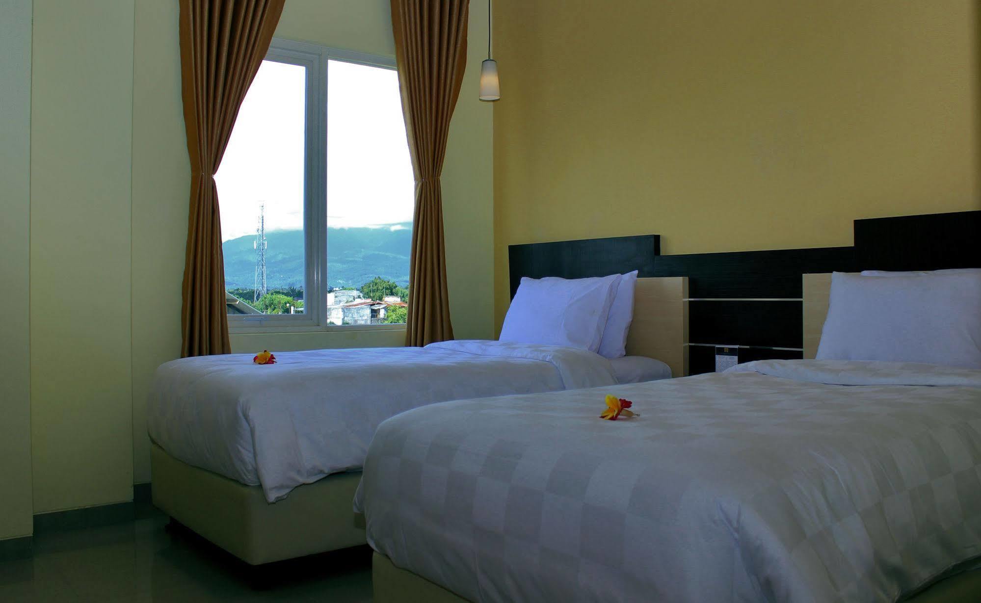 M Hotel Mataram Eksteriør bilde
